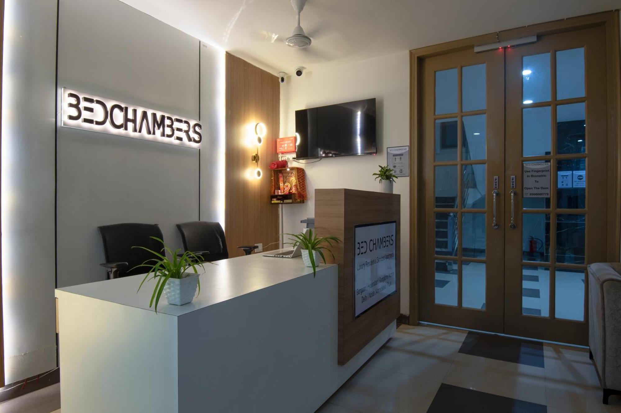 Bedchambers Serviced Apartment, Medicity 古尔冈 外观 照片